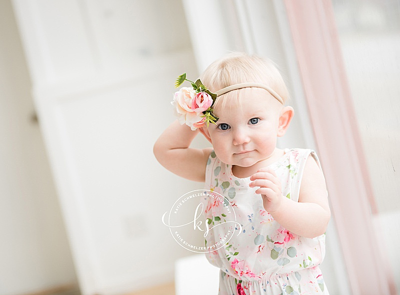 Studio portraits in Tiffin, Iowa for baby girl's first birthday by KS Photography