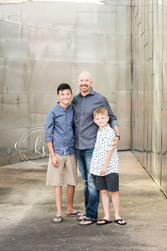 Chic and stylish downtown Iowa City family portraits with KS Photography