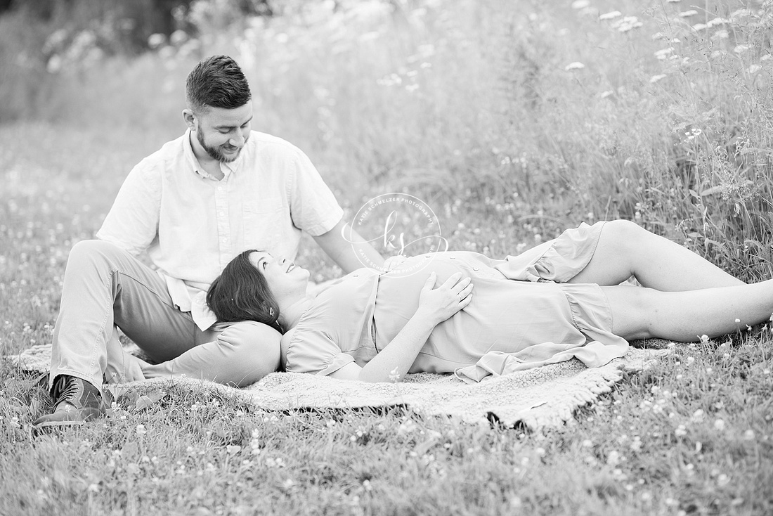 Kent Park Maternity Session with KS Photography