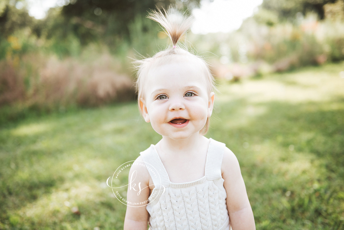 Milestone Portraits in Tiffin IA with family portrait photographer KS Photography