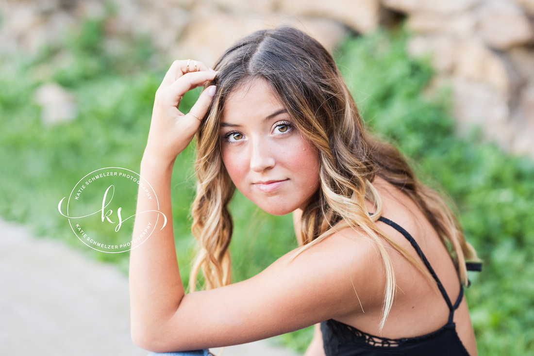 Senior portraits in Amana IA with KS photography