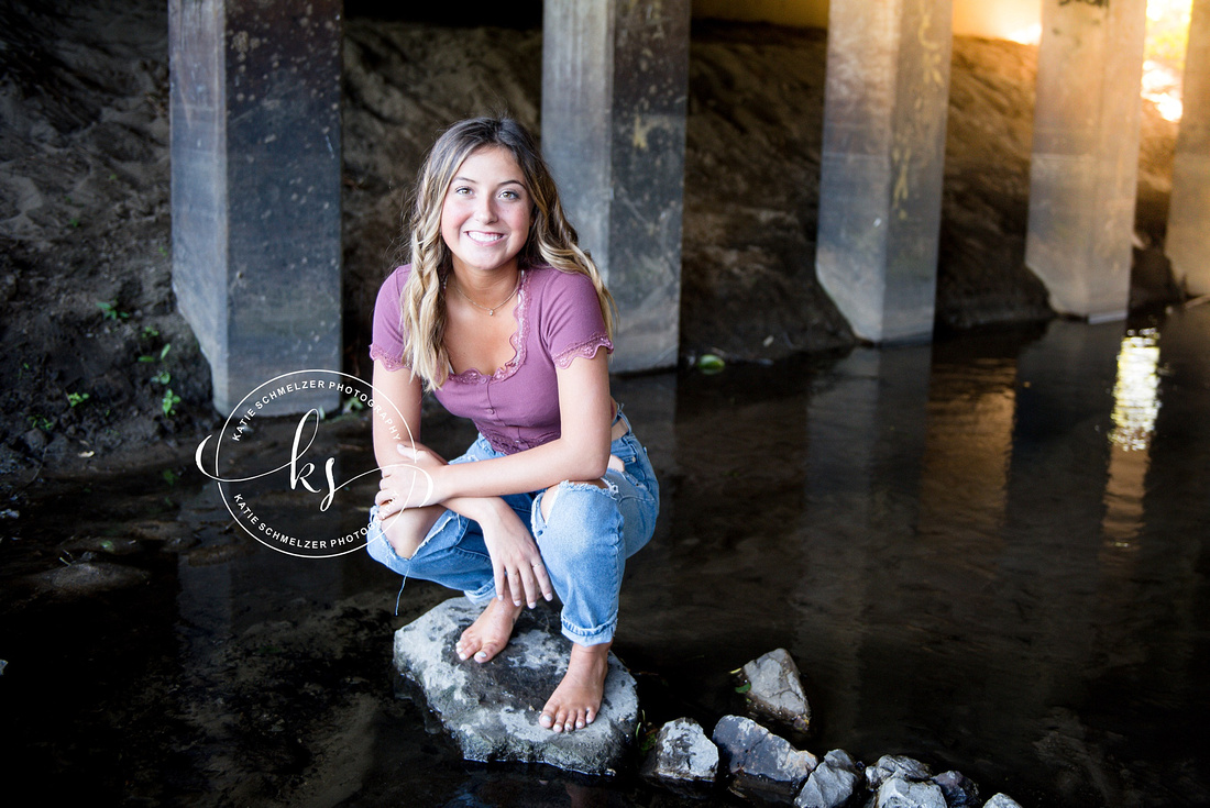 Senior portraits in Amana IA with KS photography