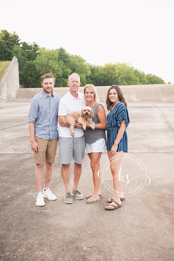 KS Photography photographs family portraits at the Coralville dam