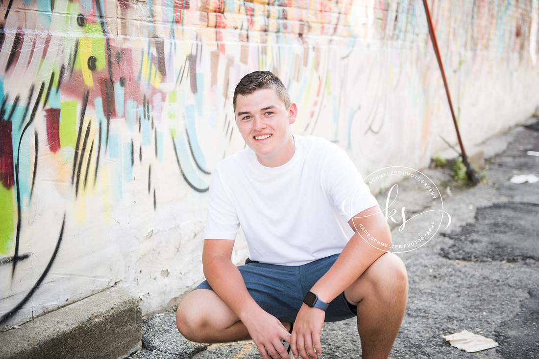 Colony Pumpkin Patch Senior Portraits in North Liberty with KS Photography