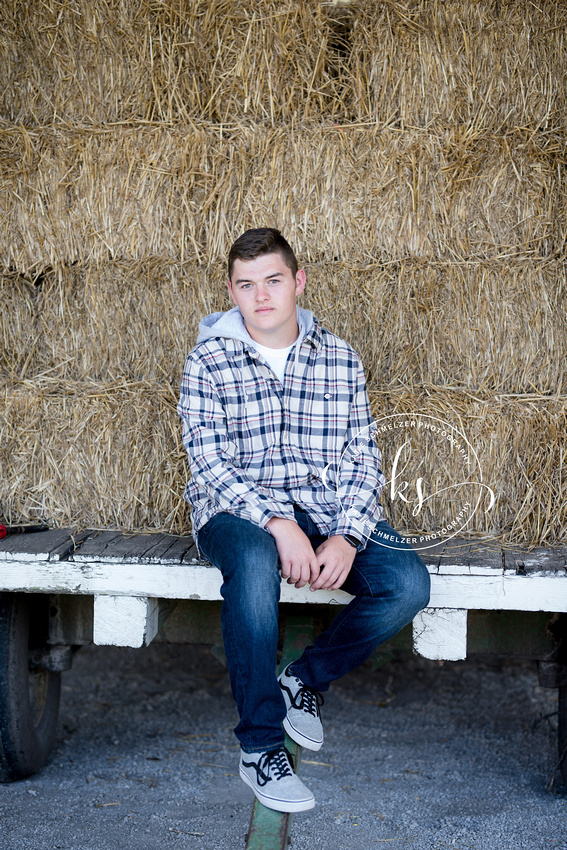 Colony Pumpkin Patch Senior Portraits in North Liberty with KS Photography