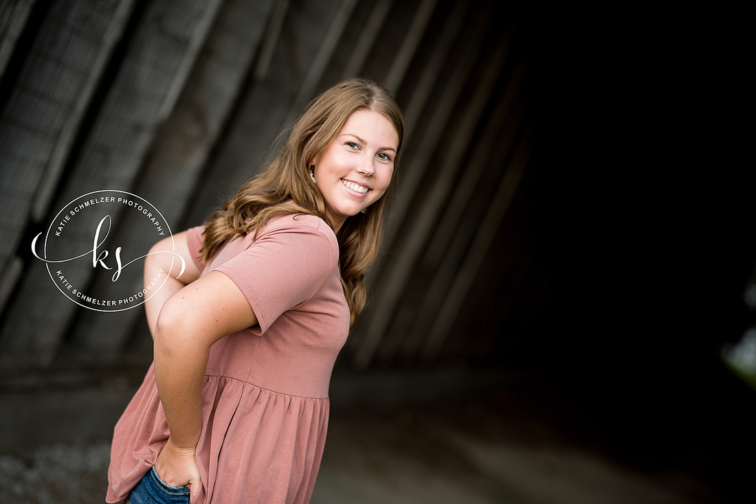 Rustic Iowa Senior Portraits in Tiffin with KS Photography