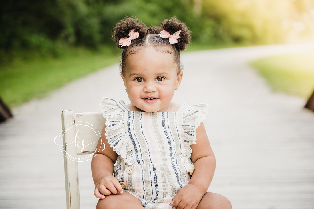 1 Year Milestone + Family Portraits | IA Newborn and Family Photographer KS Photography