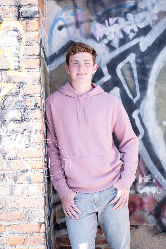 Iowa Senior portraits in downtown Iowa City with IA senior photographer KS Photography