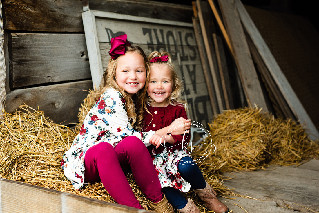 Sunrise Family Portrait Session of Iowa family of four Photographed by IA Family photographer KS Photography