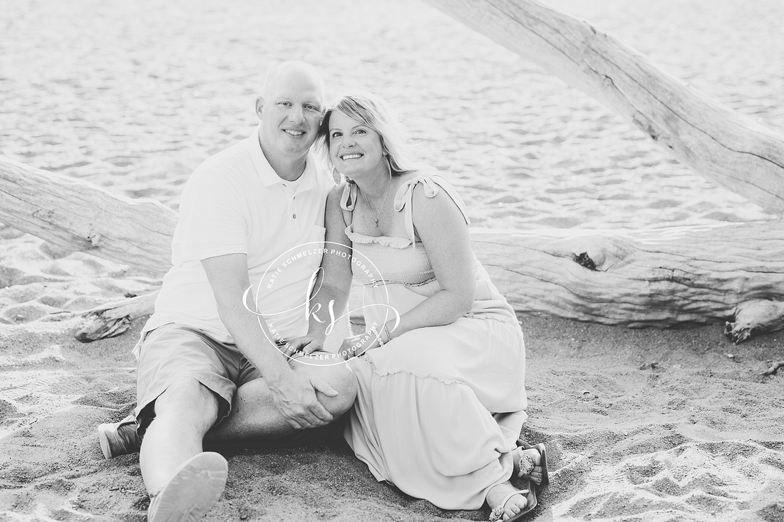 Palisades Family Session on the Water photographed by Iowa Family Photographer KS Photography