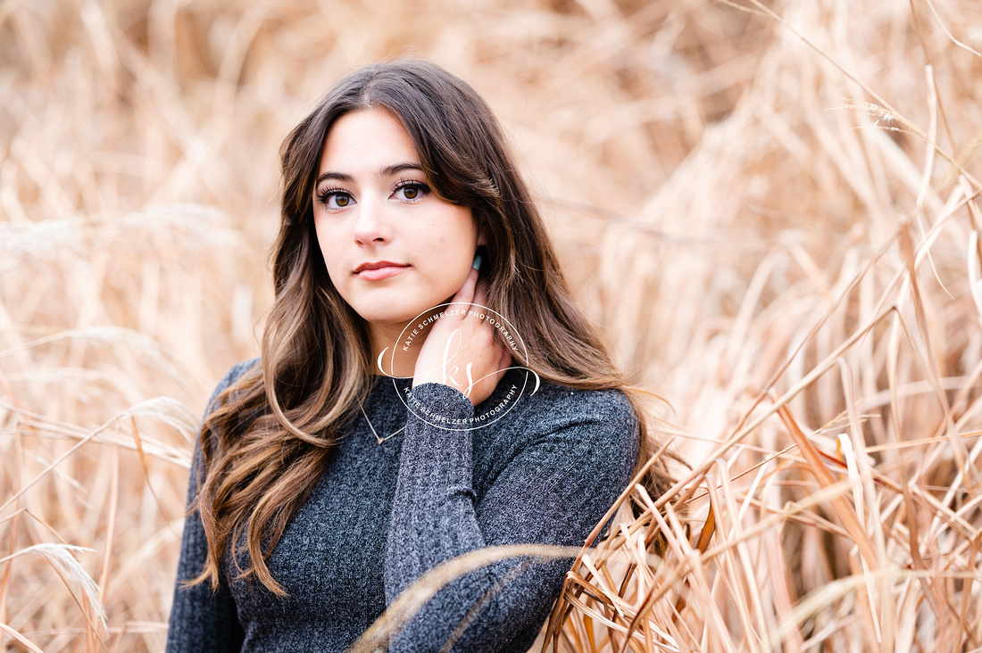 Fall + Summer Senior Portrait Session of IA Senior girl by Iowa Senior Photographer KS Photography