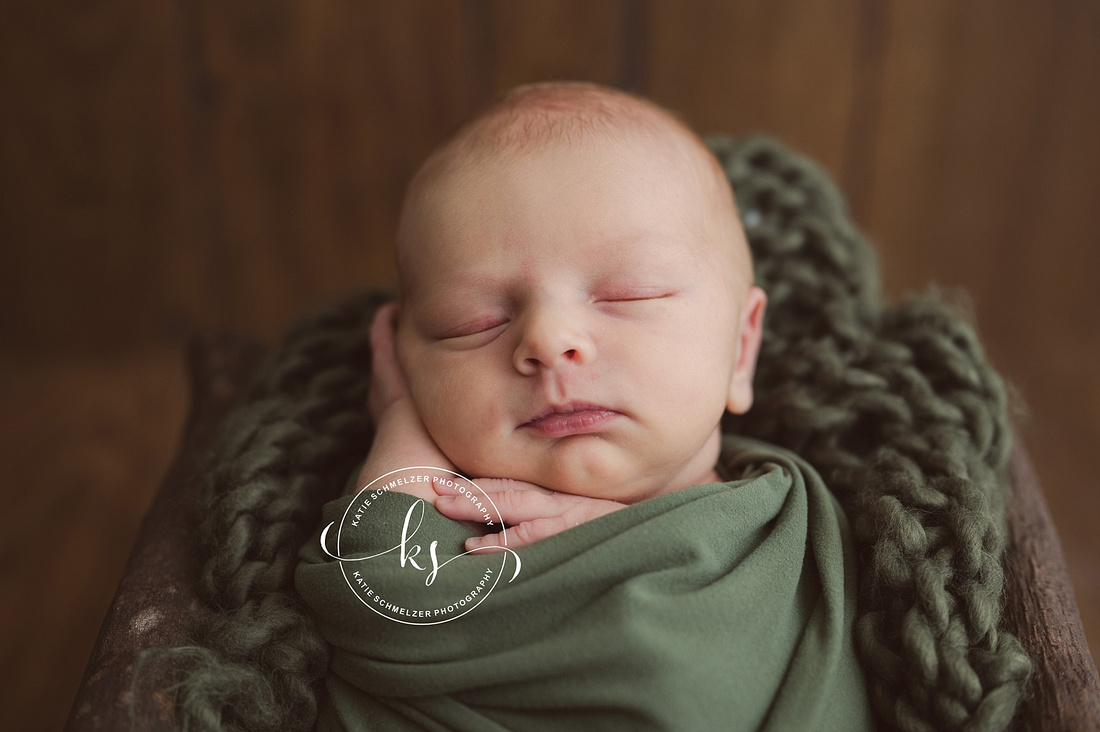 Boho styled Iowa Newborn session photographed by IA newborn Photographer  KS Photography