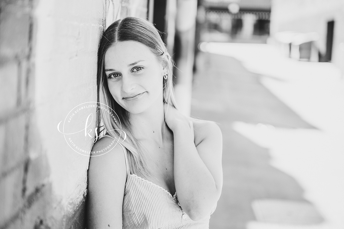 Downtown Iowa City Senior Portraits photographed by IA Senior Photographer KS Photography