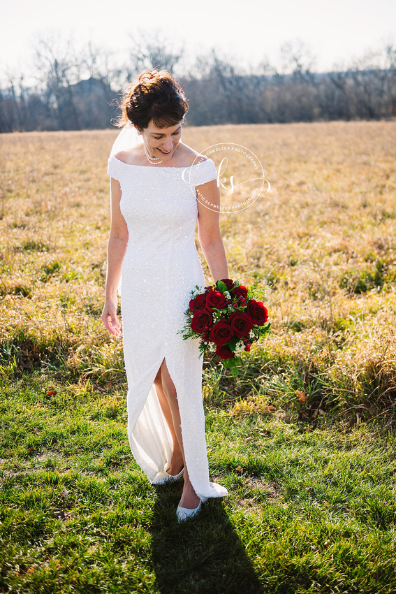 Intimate Solon IA Wedding photographed by Iowa Wedding Photographer KS Photography